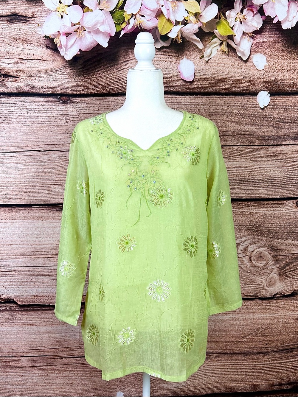 NWT Langa Women’s Cotton Green Floral Embroidered Flared Tunic Blouse